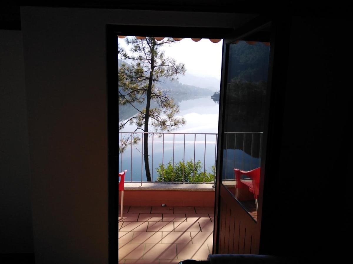 Casa Do Avo Xico - Geres Lake House - 10Pax Dış mekan fotoğraf