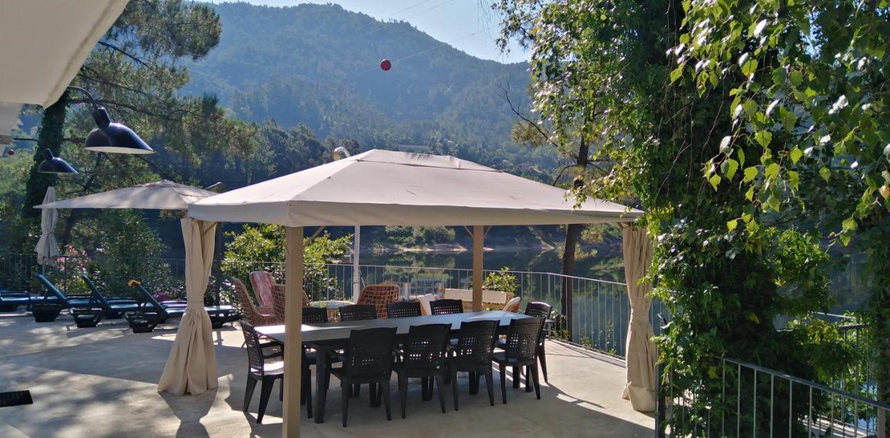 Casa Do Avo Xico - Geres Lake House - 10Pax Dış mekan fotoğraf